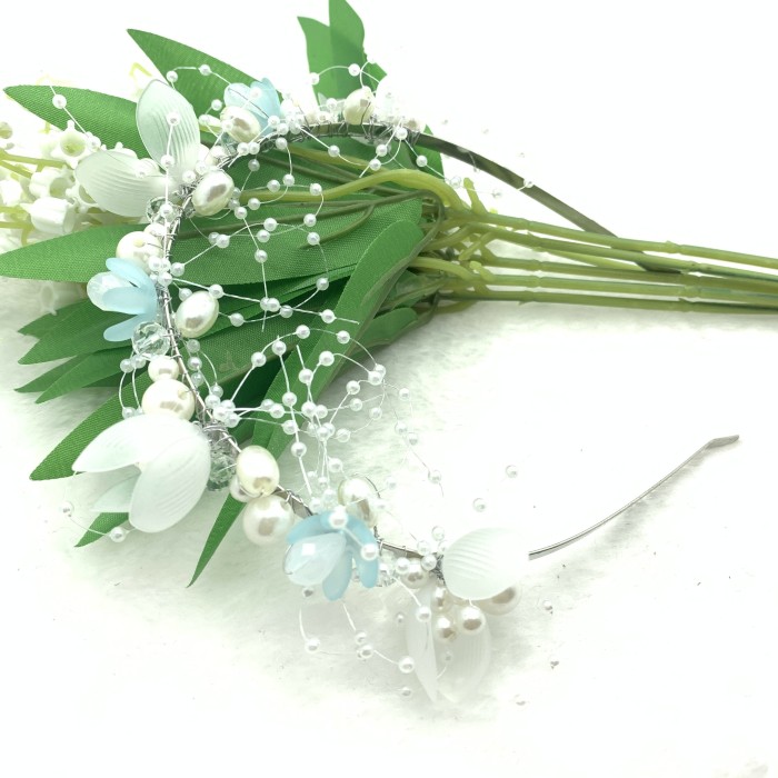 Elegant Floral Bridal Headband with Faux Pearls and Crystals, 1pc Alloy Wedding Hair Accessory, No Feather, Sophisticated Flower Pearl Tiara for Special Occasions