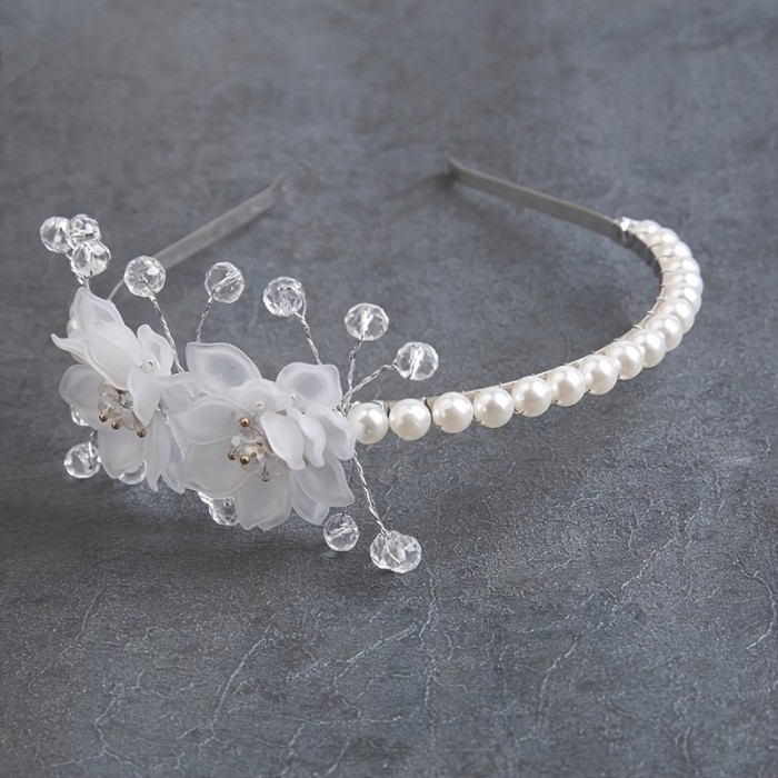 Elegant Floral Bridal Headband with Faux Pearls and Crystals, 1pc Alloy Wedding Hair Accessory, No Feather, Sophisticated Flower Pearl Tiara for Special Occasions