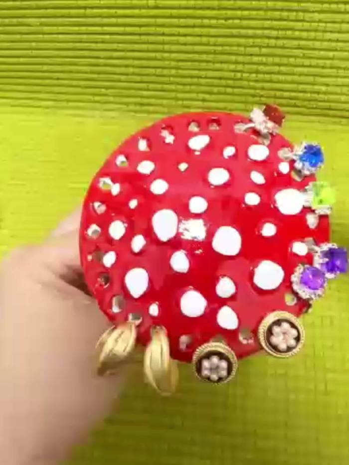 1pc New Resin Mushroom Earring Holder, Table Storage Ornaments Decoration Display Rack For Jewelry, Red Mushroom Design Jewelry Organizer