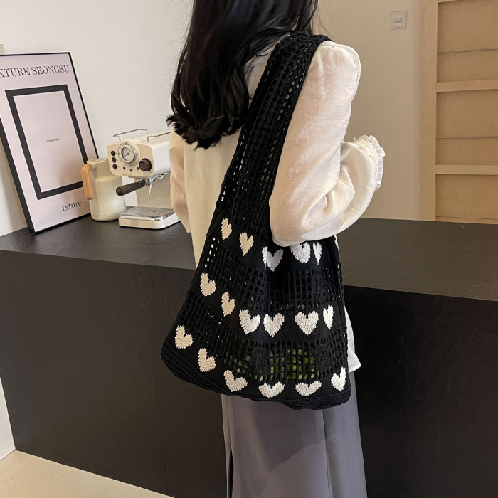 Women's knitted handbags, crochet shoulder bags, heart pattern handbags, beautiful daily knitted bags, sweet knitted shoulder bags