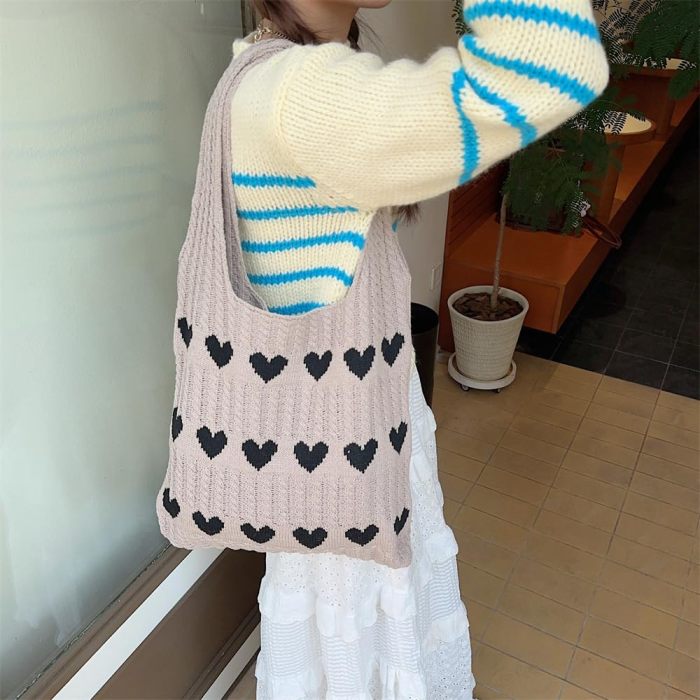 Women's knitted handbags, crochet shoulder bags, heart pattern handbags, beautiful daily knitted bags, sweet knitted shoulder bags