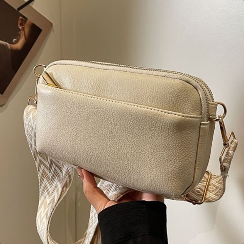 Small versatile simple shoulder bag, women's mini crossbody bag, fashionable PU leather shoulder bag, versatile women's wide shoulder strap crossbody bag, wide shoulder strap square wallet