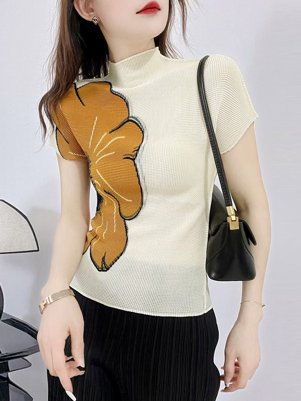 Pleated Flower Print Short Sleeves Mock Neck T-Shirts Tops