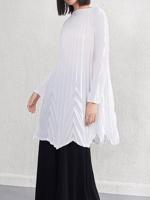 Solid Color Pleated Loose Long Sleeves Round-Neck Mini Dresses