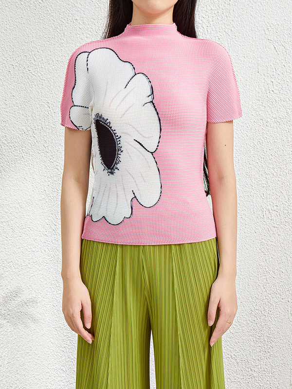 Pleated Flower Print Short Sleeves Mock Neck T-Shirts Tops