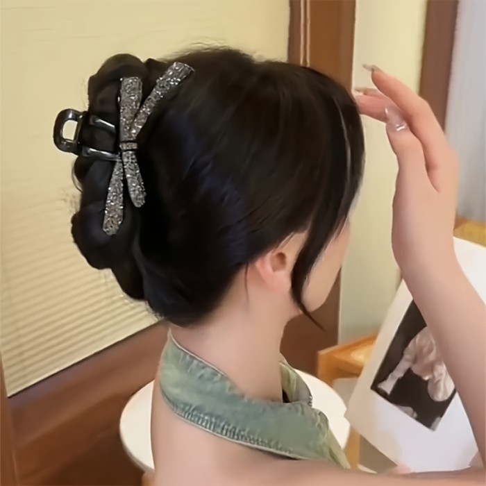 Sparkling Rhinestone Bow Hair Claw Clip – Elegant Large Black Plastic Hair Accessory with Glittering Crystals for Women, Perfect for Updos and Special Occasions, Special Occasion Hairpiece | Chic Bow Design | Rhinestone Embellished, Hair Accessories