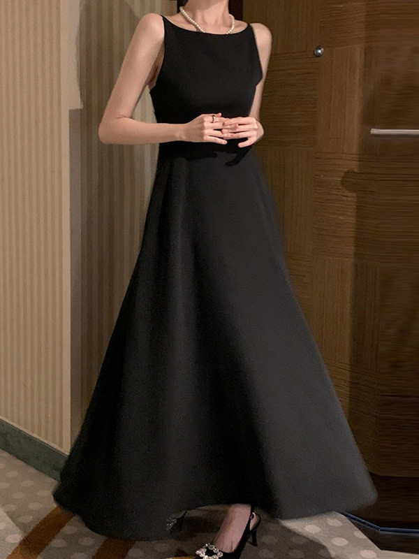 Solid Color Sleeveless Loose Spaghetti-Neck Maxi Dresses