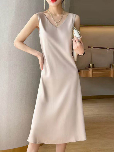 Solid Color Sleeveless Loose V-Neck Midi Dresses