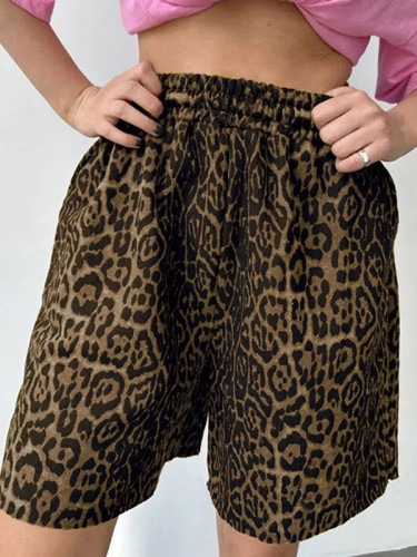 Split-Joint Leopard Elasticity Wide Leg Loose Denim Shorts