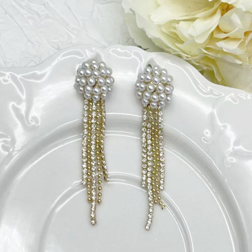 Elegant Pearl and Tassel Earrings for Women – Unique Bohemian Design, Golden-Tone Finish, Perfect for Parties, Gifts, and Casual Attire, Everyday Earrings | Sophisticated Jewelry | Goldtone Alloy