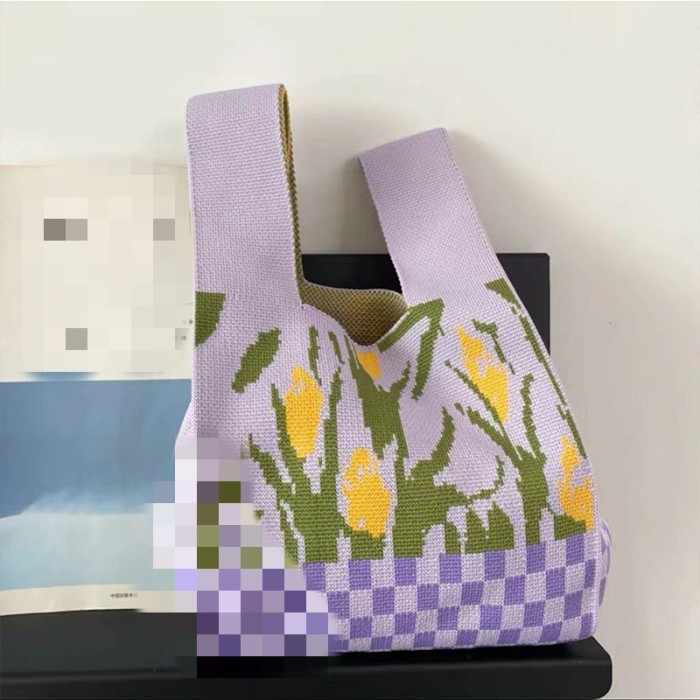 Geometric Contrast Color Woven Handbag