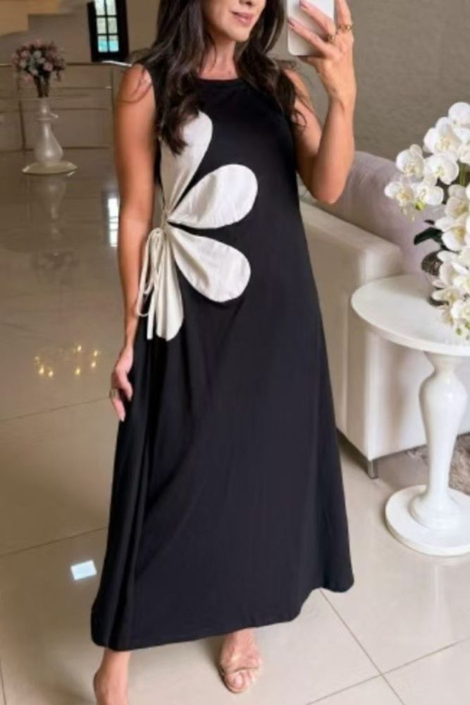 Solid Color Round Neck Floral Maxi Dress