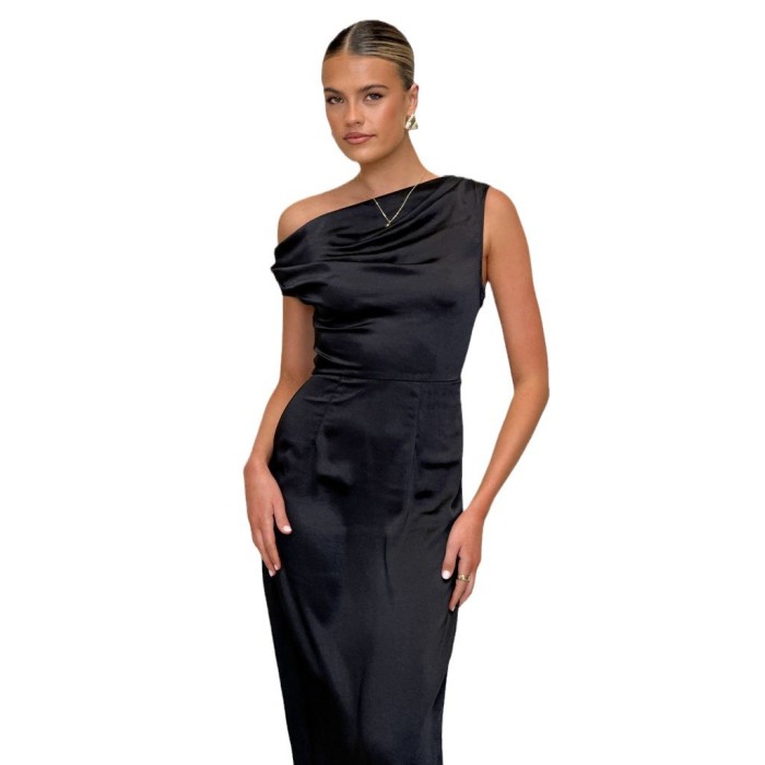 Women’s Elegant Sleeveless Strapless Slim Maxi Dress