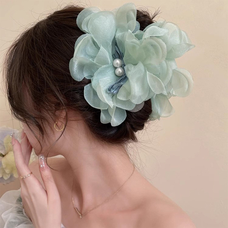 1pc Pink Super Fairy 3D Flower Hair Claw Clip for Women & s - Medium Size Secure Shark Clip, Elegant Floral Hair Accessory for Summer Parties, Weddings, Proms - Perfect Gift