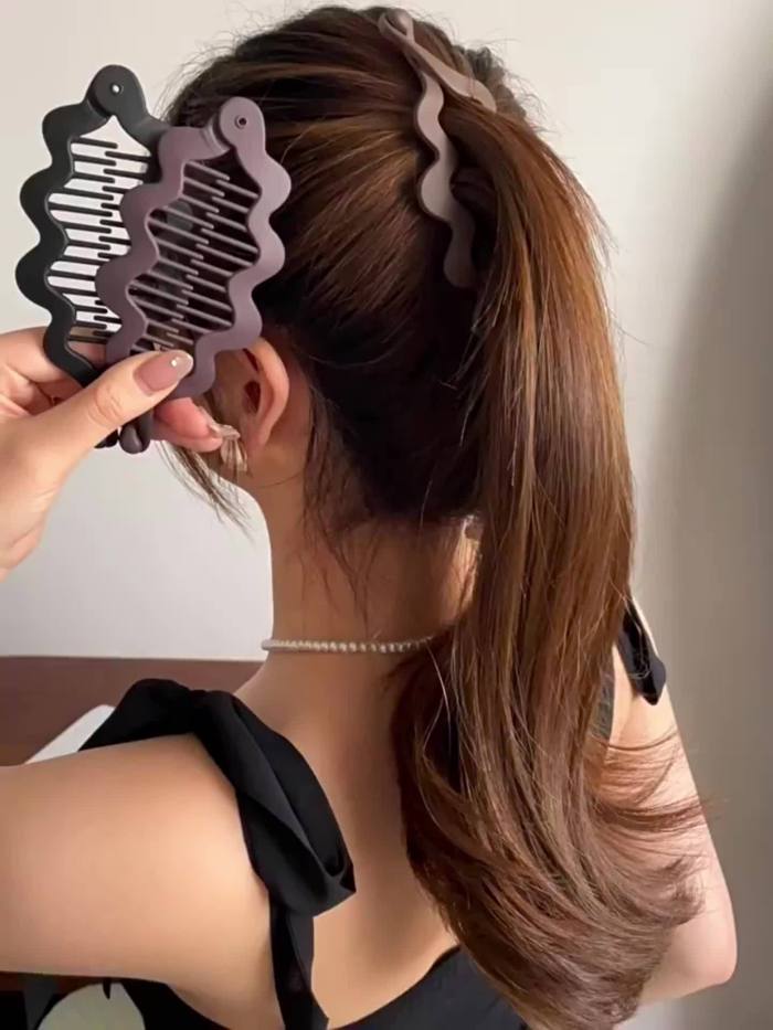 3-Pack Large Matte Banana Claw Clips, Minimalist Hair Accessories for Thick Hair, Versatile Plastic Wave Shape Hair Clamps for Women and Teens, Simple Style