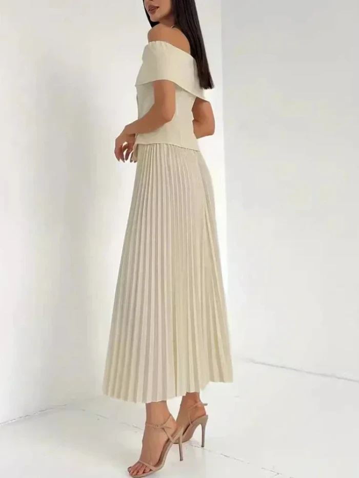 Women's Fashion Sexy Off Shoulder Top and Pleated Maxi Skirt Two-Piece Set