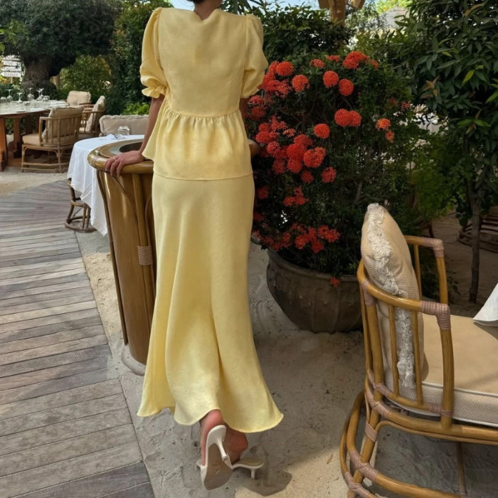Women's New Fashion Bubble Sleeve V-neck Strap Top+High Waist Skirt Set