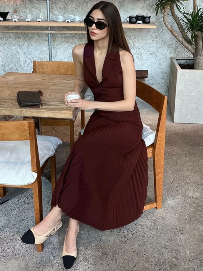 Women's Elegant Fashion Sleeveless Cropped Top and Skirt Two Piece Sets