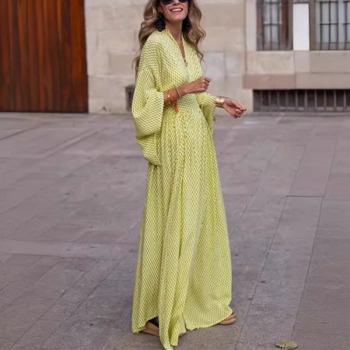 2025 Autumn Women's Long Sleeve V-Neck Dress - Relaxed Fit Waist Defined Flowy Maxi Dress Casual Elegant Swing Dress