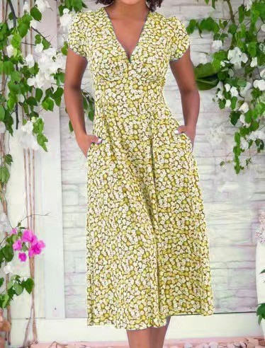 2025 New Floral Print Boho Dress with Pockets - Sweet V-Neck Midi Summer Dress in Chiffon, Bohemian Casual Beach Dress