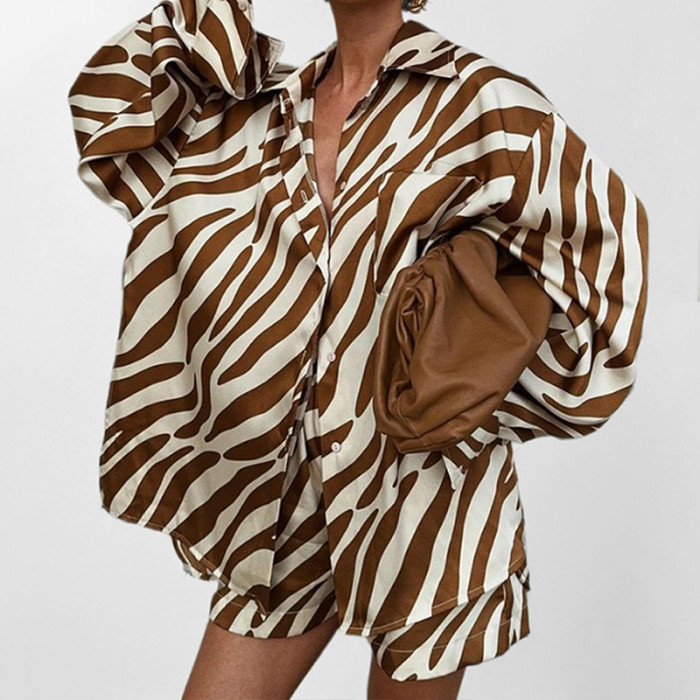 Women's Elegant Printed Blouse and Shorts Two-Piece Set