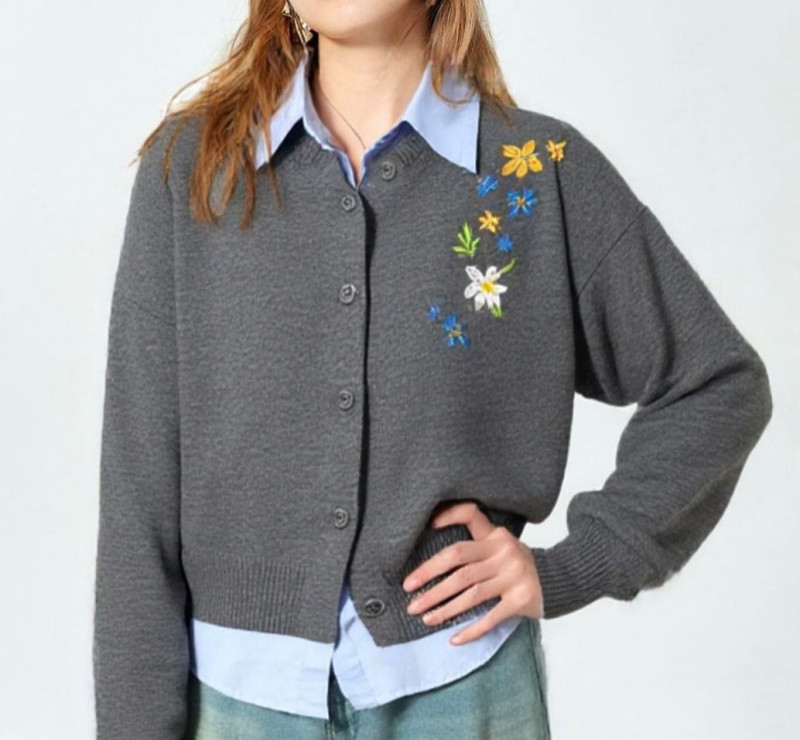 Women's Solid Color Sweater Autumn Cardigan Flower Embroidered Warm Knit Top