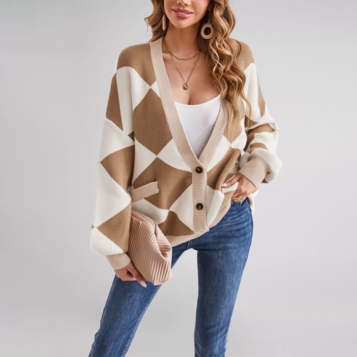 2025 Color Block Cardigan - Geometric V-Neck Knit Coat