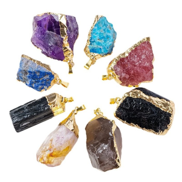 20-30mm Irregular Shape Natural Stone Crystal Necklaces Pendant Gold Color Wrap Charms for Jewelry Making DIY Earring Accessory2