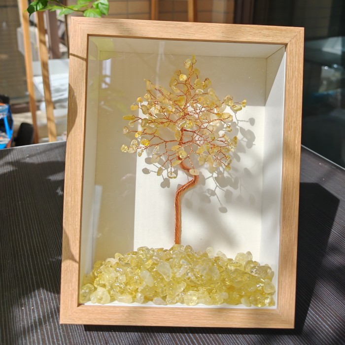 1pc Artificial Crystal Tree with Embedded Amethyst, Pink Crystal, Green Crystal, And Yellow Crystal in an 8-Inch Photoframe, Perfect As a Mother'S Day Or Birthday Gift for 2025, The Year of The Snake, Suitable for Parties And Everyday Home Decor.