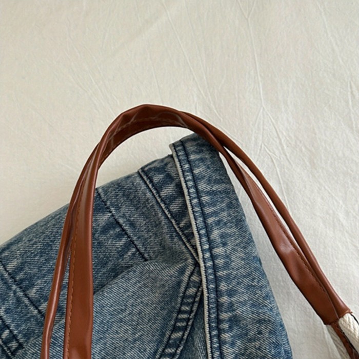 Women’s White Hemp Tote Bag – Spacious Handbag with Brown Bow Accent