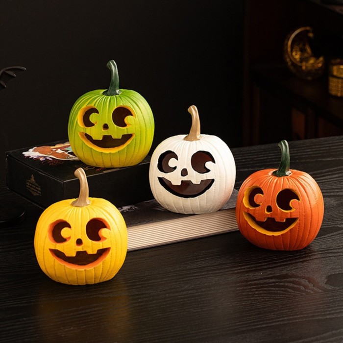 Halloween Table Decorations – Cute Hollow Pumpkin Resin Figurines with Smiling Faces, Festive Fall Centerpiece for Home & Party Decor