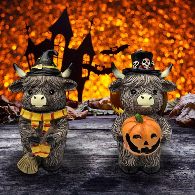 2pcs Halloween Highland Cow Figurines – Autumn Pumpkin Maple Leaf Resin Statues, Rustic Farmhouse Fall Decorations for Home, Garden & Table Decor
