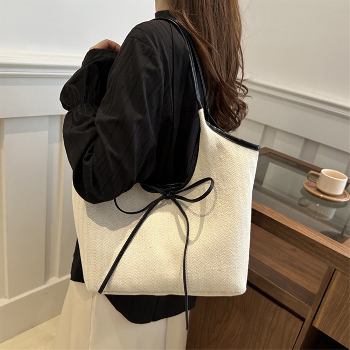 Women’s White Hemp Tote Bag – Spacious Handbag with Brown Bow Accent