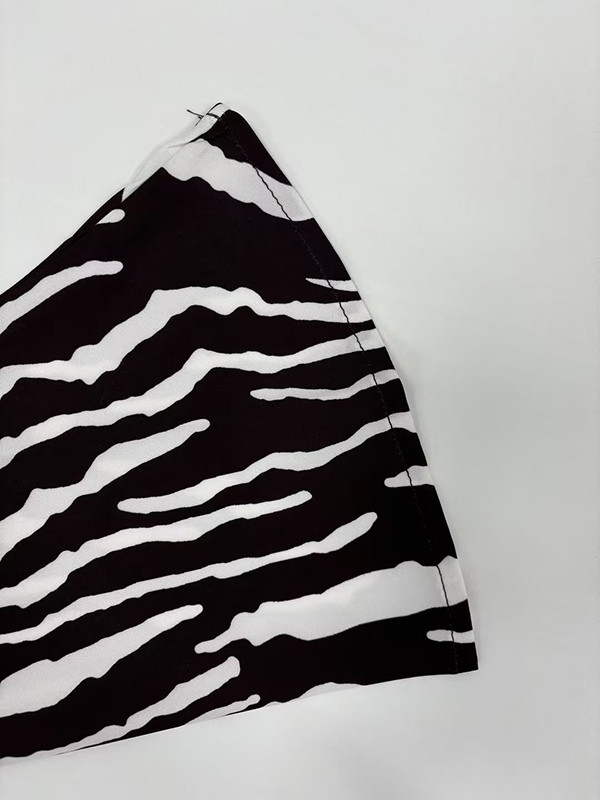 Split-Toe Zebra Printed Long Sleeves Round-neck Maxi Dresses