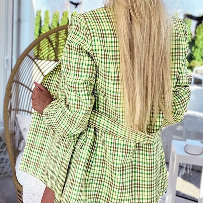 Women’s Plaid Blazer – Turn-Down Collar, Long Sleeve Casual Jacket for Spring & Autumn