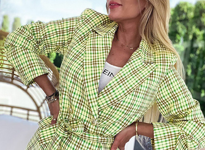 Women’s Plaid Blazer – Turn-Down Collar, Long Sleeve Casual Jacket for Spring & Autumn