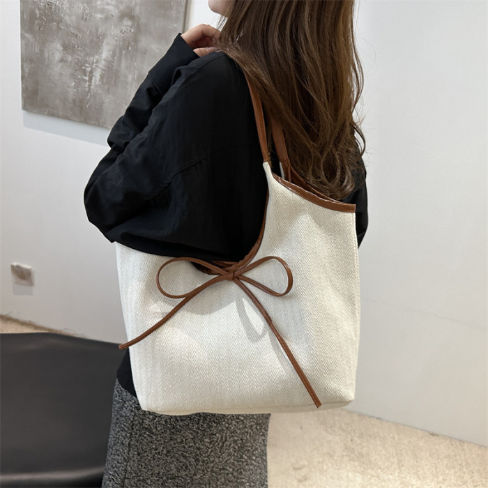 Women’s White Hemp Tote Bag – Spacious Handbag with Brown Bow Accent