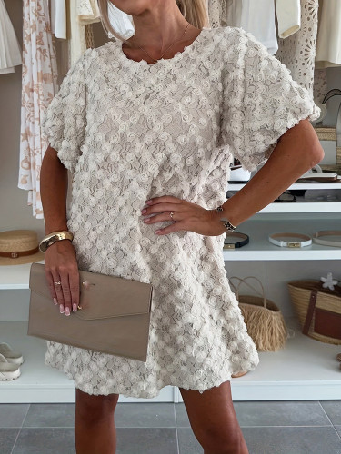 Lady Fashion 3D Floral Pleated Loose A-line Dress Summer New O-neck Lantern Sleeve Short Dress Elegant Solid Color Commute Dress