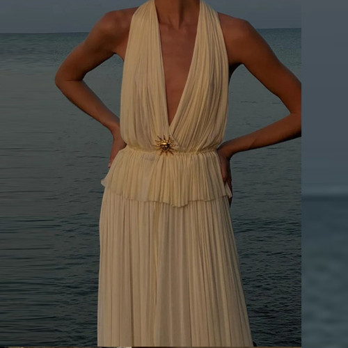 Women's Backless Halter 2 Piece Set – Deep V Top & Pleated Skirt Outfit