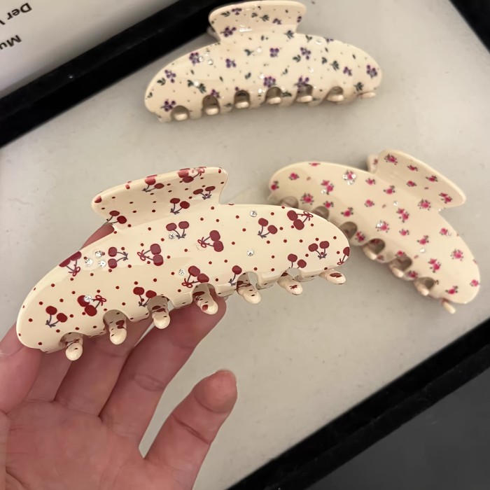 Sweet Cherry & Blueberry Floral Acetic Acid Hair Clip with Rhinestone Accents, Elegant Oblong Shape, Single Piece, Perfect for Valentine'S Day, Women'S Sweetheart Claw Clip