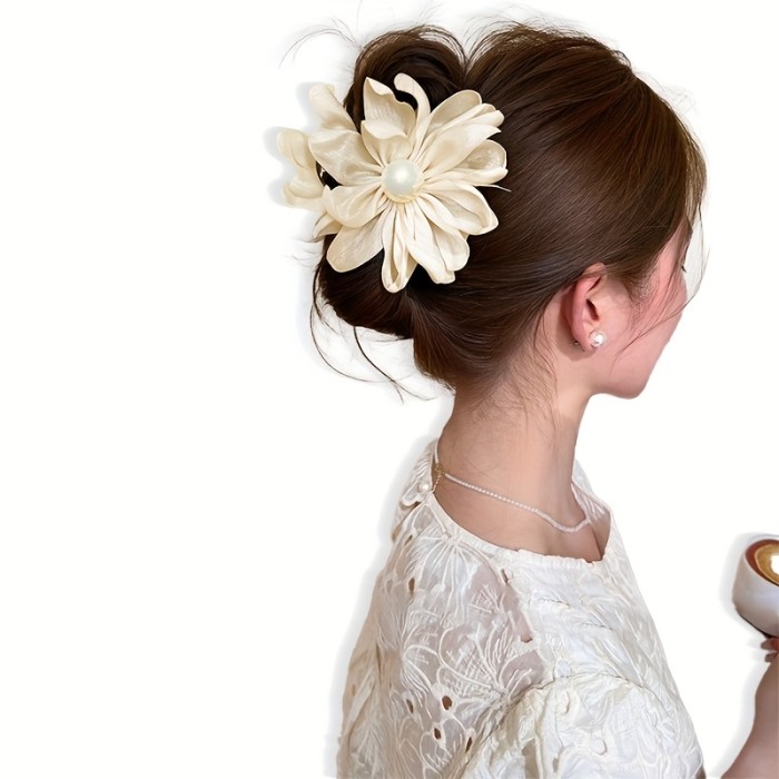 Women's Fabric Flower Hair Claw Clip - Sweet Style Embellished Medium Size Hair Accessory for Everyday & Party Wear, Solid Color Hair Clips for Updos, Ponytails, Buns, Cute Hair Accessories, Elegant Hairpiece