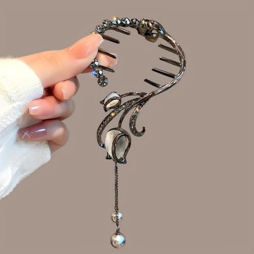 Vintage Glamour Ponytail Holder - Rhinestone Encrusted Metal Hair Clip with Faux Pearl Accents, Luxurious Tassel Detail, Hair Accessories for Women, Stylish Hairpin for Updo's and Everyday Wear