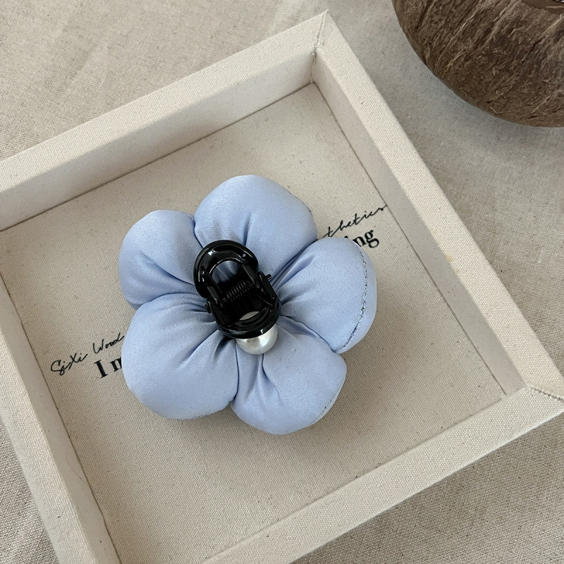 Elegant 3D Floral Hair Clip with Faux - Small Half-Up Shark Clip for Women, Secure Hold for Half-Up Styles, Black Flower Bud Hair Accessory for Casual & Formal Events, Hair Accessories for, Formal Event Hairpiece, Sophisticated Design, Durable Hairpiece