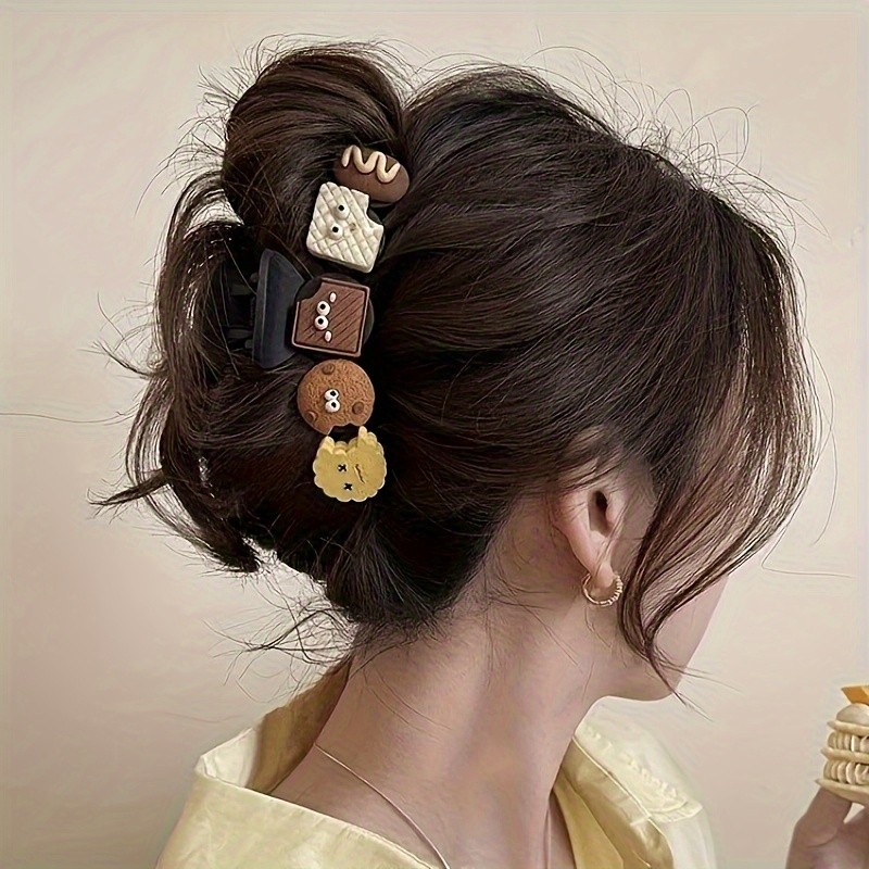 4pcs Designer Wave Pearl Color-Block Large Hair Claw Clips for Women High-End Feel Back of Head Shark Hair Clips Hair Accessories