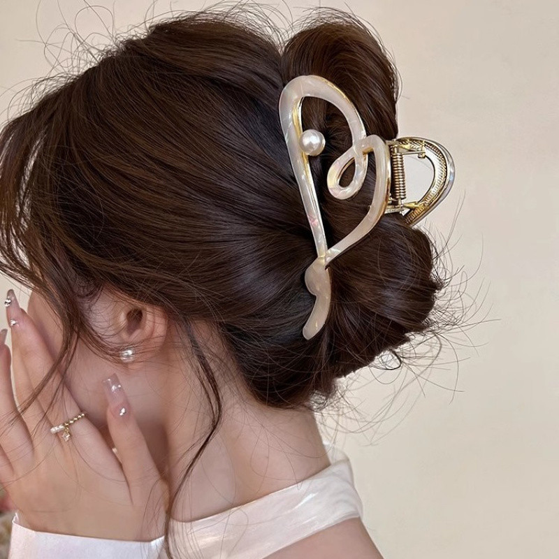 Elegant Imitation Pearl Metal Hair Clip for Women - Large Size Shark Clip with Heart & Music Note Design, Secure Hold Hair Accessory for Updos, Ponytails, Buns - Versatile Hairpin for Weddings, Parties, Daily Use, Hair Accessories for, Party Hairpiece, Sophisticated Style, Durable Hairpiece