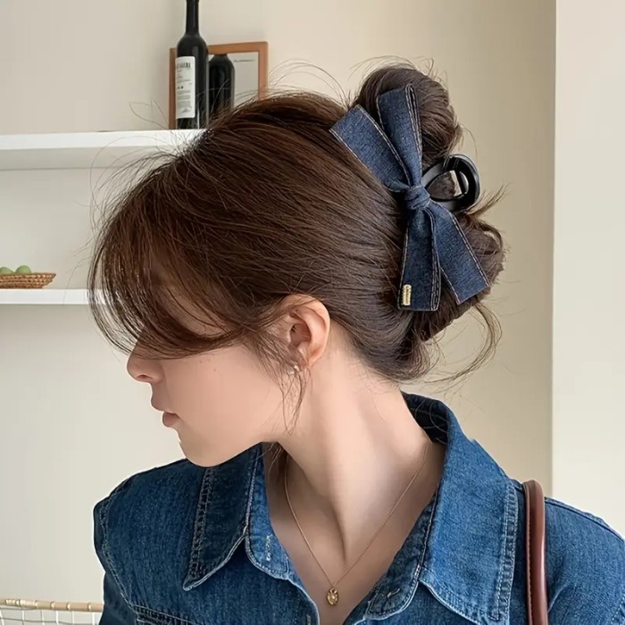 Elegant Bow Hair Clip - Women's Hairpin with Loop Design, Secure Hold for Updos, Ponytails, Braids - Perfect Birthday, Wedding, Mother's Day Gift - Classic Formal & Everyday Hairstyle Accessory