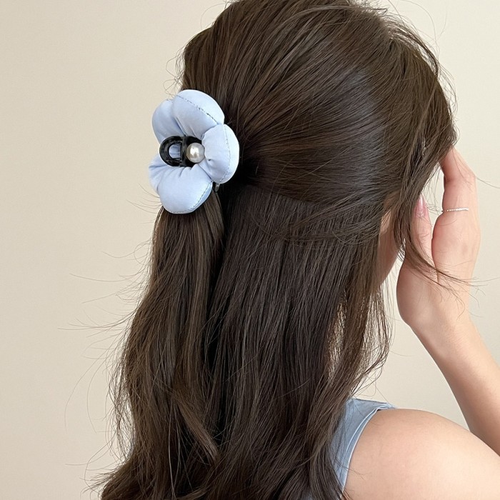 Elegant 3D Floral Hair Clip with Faux - Small Half-Up Shark Clip for Women, Secure Hold for Half-Up Styles, Black Flower Bud Hair Accessory for Casual & Formal Events, Hair Accessories for, Formal Event Hairpiece, Sophisticated Design, Durable Hairpiece