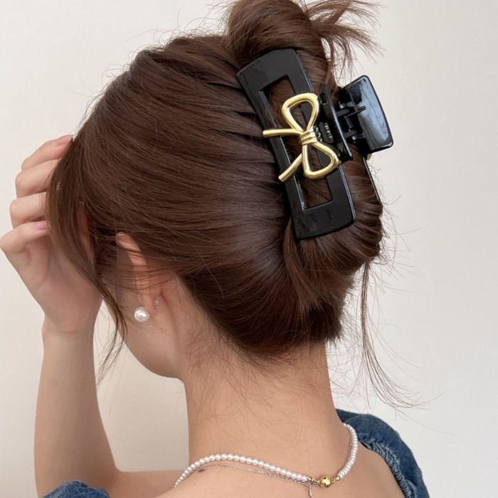 Elegant Metallic Ribbon Bow Hair Clip with Shark Clip - Stylish High-End Hair Accessory for Women, Secure Hold for Updos, Ponytails, Buns & Braids, Durable Metal Design for Weddings, Parties & Formal Events, Hair Accessories for Updos, Party Hairpiece, Sophisticated Style, Metallic Finish