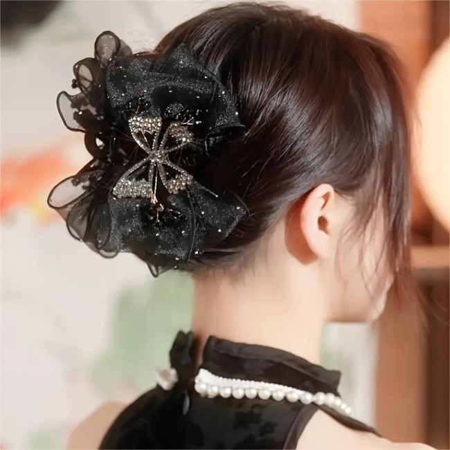 Diamond-Encrusted Mesh Butterfly Bow Hair Clip, a Sweet 'S Headwear, an Ideal Gift