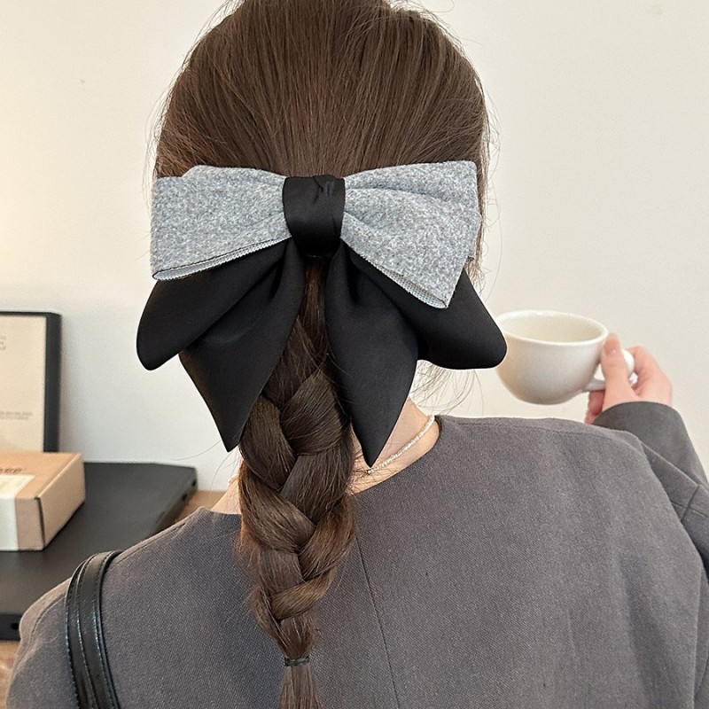 🎀French Vintage Velvet Bow Hair Clip 💕 Elegant High-End Hair Accessory for Autumn & Winter